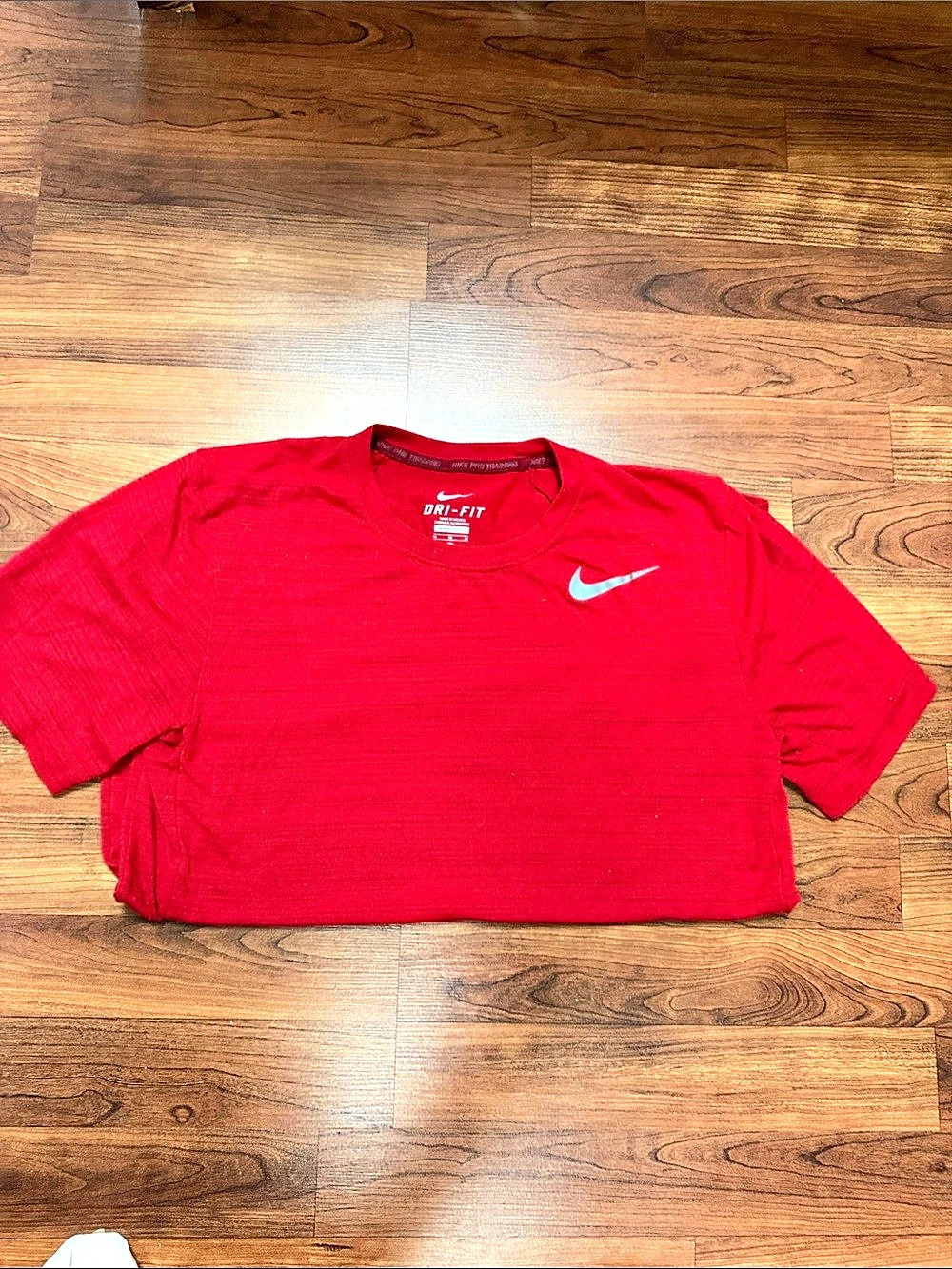 Nike Legend Dri-FIT T-Shirt Red Short Sleeve Athletic Tee